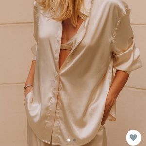 Daily Drills Champagne Silky Set